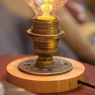 Lampe à poser bois et métal au style rustique vintage
