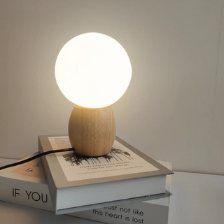 Lampe à poser bois style minimaliste à LED