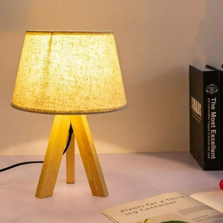 Lampe à poser bois trépied et tissu